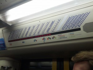 U-Bahn fahren ist nicht so die beste Idee wenn man nicht einmal die Stationen lesen kann